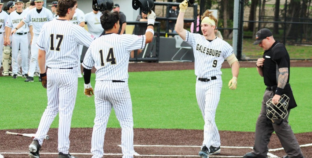 Galesburg hits four home runs in win over Alleman
