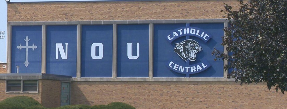 Nouvel Catholic Central High School