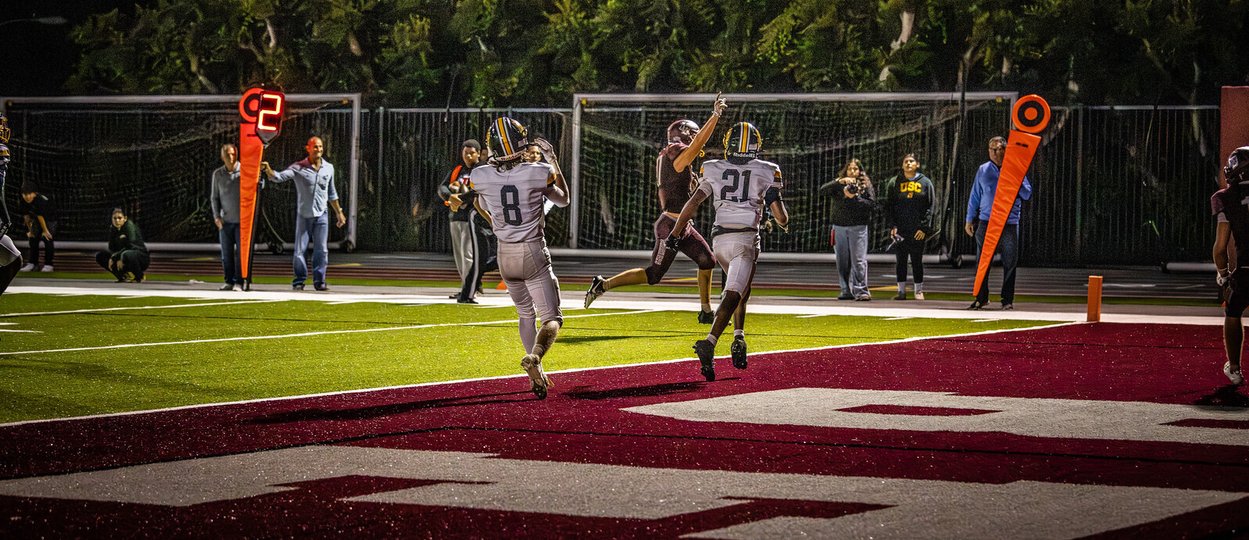 Breakers Outlast Pirates in 49-45 Shootout, Stay Perfect at 5-0