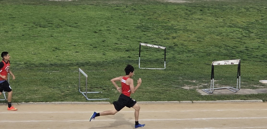 VHHS Track and Field @ San Fernando