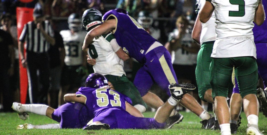 Gladiators Fall to Williamston 38-14